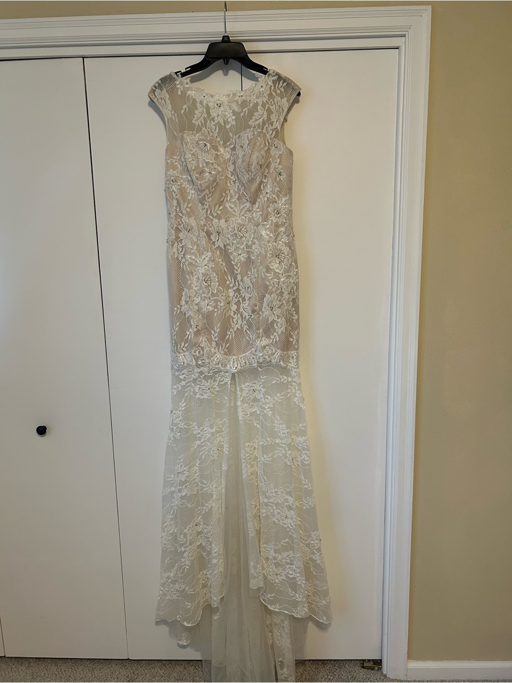 Elegant Ivory Lace Wedding Dress with Sheer Overlay
